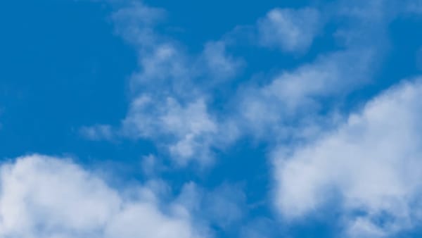 Photo of clouds depicts how the right foods can calm an anxious and agitated nervous system.